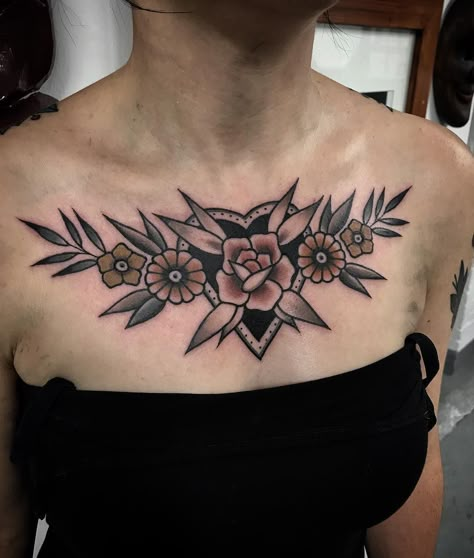 Traditional Chest Tattoo, Rose Chest Tattoo, Armpit Tattoo, Stomach Tattoos Women, American Traditional Tattoo Ideas, Traditional Tattoo Ideas, Traditional Tattoo Designs, Torso Tattoos, Traditional Style Tattoo