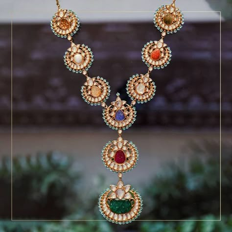 Polki Sets Design, Navaratan Jewellery, Navaratna Jewellery, Ruby Necklace Designs, Marriage Jewellery, Polki Sets, Jadau Jewellery, Neck Pieces Jewelry, Kundan Jewellery Set