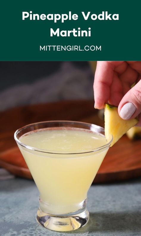 Pineapple, lime, orange, and vodka combine for a fresh and delicious pineapple vodka martini that's easy to make and full of fresh citrus flavors. Pineapple Vodka Cocktails, Pineapple Martini Recipes, Pineapple Martini, Party Beverages, Martini Recipes Vodka, Vodka Cocktails Easy, Pineapple Vodka, Mix Drinks, Cocktail Drinks Alcoholic