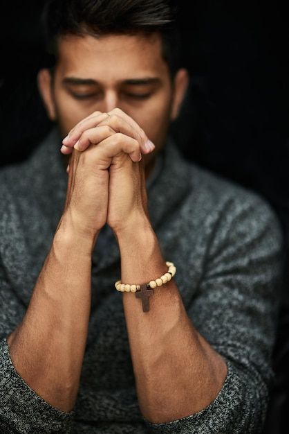 His faith is strong closeup shot of a yo... | Premium Photo #Freepik #photo #man-praying #belief #praying-hands #pray Praying Hands Images, Christian Photography, Jesus Calms The Storm, Man Praying, Jesus Praying, Strong Faith, Alone Photography, Man Photography, Emotional Photography