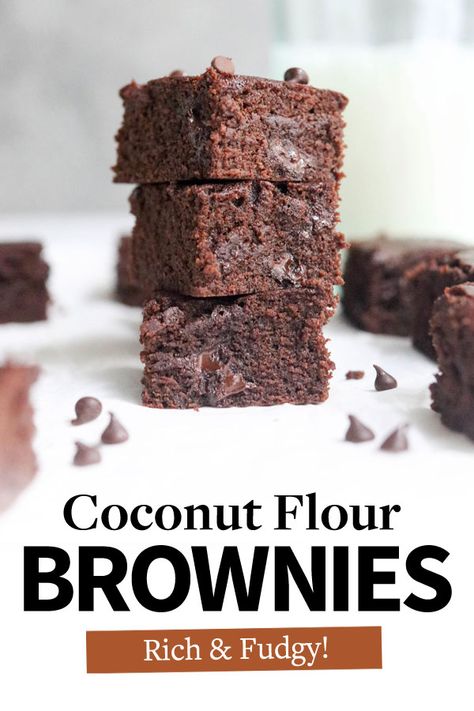 Coconut Flour Desserts, Coconut Flour Brownies, Dolce Poche Calorie, Baking With Coconut Oil, Baking With Coconut Flour, Coconut Flour Recipes, Almond Flour Cookies, Lazy Keto, Postre Keto