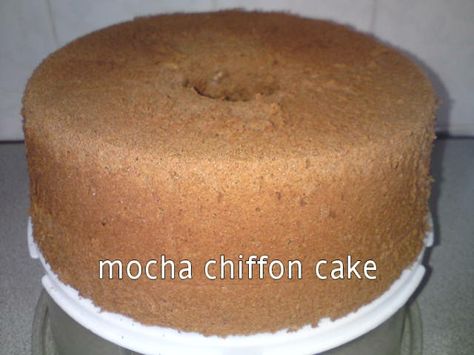 Potluck Cake, Mocha Chiffon Cake Recipe, Island Desserts, Mocha Chiffon Cake, Chiffon Recipe, Chiffon Cake Recipe, Chocolate Chiffon Cake, Choc Cake, Banana Split Dessert