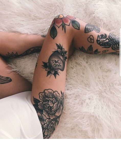 Victoria Sparks Leg Tattoos Women, Sunflower Tattoos, Full Sleeve Tattoos, Tattoed Girls, Full Sleeve Tattoo, Tattoo Life, Tattoo Blog, Tattoo Sleeve Designs, Dope Tattoos