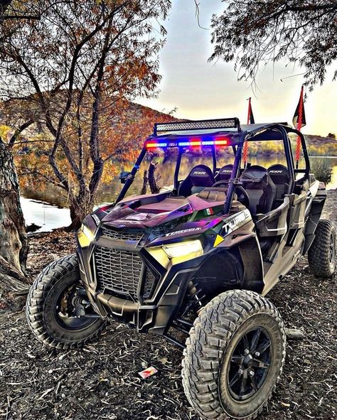 Rzr Can Am, Rzr Wallpaper, Rzr Polaris, Cool Dirt Bikes, Rzr 1000, Mercedes G Wagon, Atv Riding, Rzr Turbo, Gangster Girl