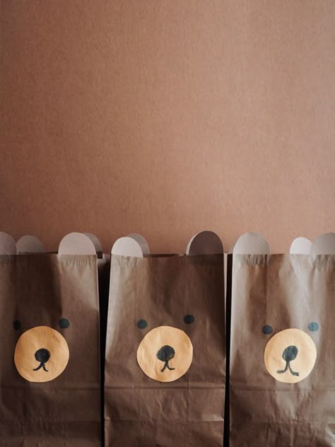 Custom Made: A Brown Bear Party by Erin Jang | Oh Happy Day! Brown Paper Bag Party Favors, Brown Bag Party Bags, Build A Bear Party Bags, Teddy Bear Party Bags, Brown Bear Paper Bag Craft, Birthday Paper Bag, 1st Birthday Party Bag Ideas, Bear Birthday Ideas, Birthday Bag Ideas