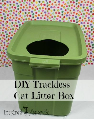 DIY Low Track Cat Litter Box- maybe we could deck out one of these. I hear it only cost $12 ;) Cat Boxes, Diy Litter Box, Best Cat Litter, Litter Box Enclosure, Pet Projects, Cats Diy Projects, Cat Essentials, Cat Ideas, Kitty Stuff