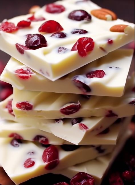 White Chocolate Cranberry Delight - Easy DIY Recipes Cranberry Delight, Traditional Holiday Recipes, Christmas Bark, Cherry Bars, Christmas Yummies, White Chocolate Bark, Chocolate Cranberry, Homemade Donuts Recipe, Canning Cherry Pie Filling