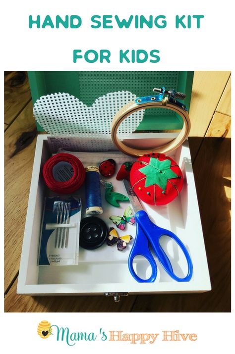 Mini Sewing Kit Diy, Simple Hand Sewing, Diy Craft Kits For Kids, Montessori Sewing, Primary Montessori, Occ Crafts, Return Favours, Montessori Resources, Vocational Activities