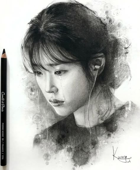 Realistic Pencil Drawing Portrait Iu Sketch, Iu Drawing, Beautiful Pencil Drawings, Pencil Sketch Portrait, Pencil Portrait Drawing, Desen Realist, Realistic Sketch, Realistic Pencil Drawings, Portraiture Art