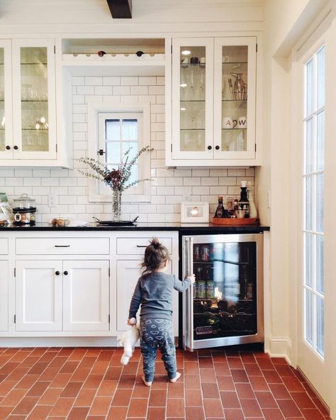 Brick floors in White Kitchen / Photo and Kitchen Design by Patti Wagner Brick Floor Kitchen, Interior Brick, House Flipping, Brick Kitchen, Brick Tile, White Kitchens, Flooring Trends, Brick Flooring, Sunrooms