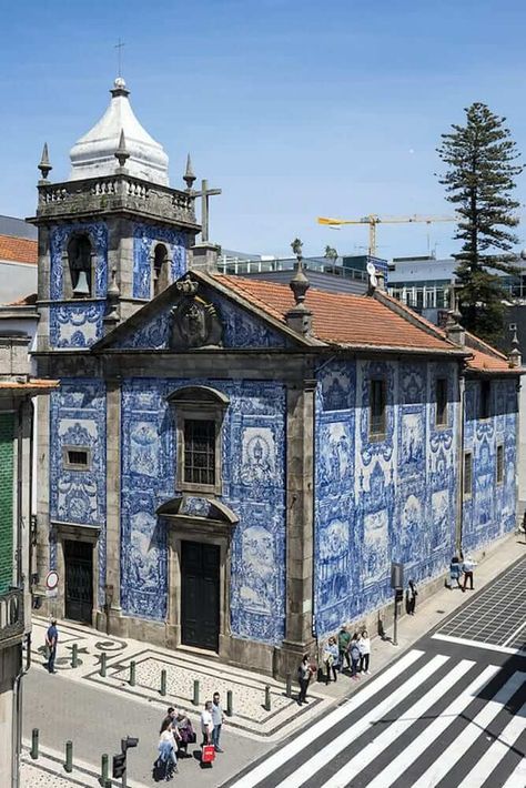 What not to do in Porto and how to do instead | Blog Portoalities Travel Blog Aesthetic, Porto Architecture, Porto Portugal Aesthetic, Porto Aesthetic, Bae Cation, Porto Beach, Portugal Vacation, European City Breaks, Invisible Cities