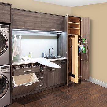 Laundry Room Decorating, Laundry Room Organization Storage, Laundry Room Storage Shelves, Small Laundry Room Organization, Room Storage Diy, Modern Laundry Rooms, Farmhouse Laundry Room, Laundry Room Cabinets, Storage Small