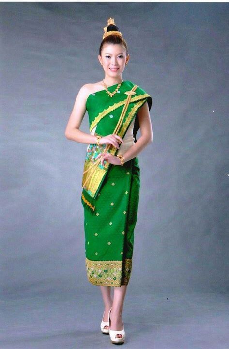 Miss Laos Lao Clothes, Laotian Wedding, Laos Dress, Lao Sinh, Lao Dress, Lao Wedding, Laos Culture, Laos Wedding, Laos Clothing