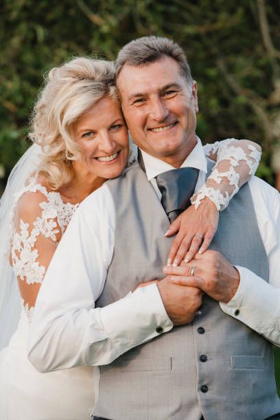 Middle Aged Couple Photography Poses Wedding, Elder Wedding Older Couples, Second Marriage Photos Wedding Pics, Older People Wedding Photography, Senior Wedding Photography, Second Marriage Wedding Photos, Older Couples In Love, Wedding Photography For Older Couples, Older Couples Wedding Photoshoot Poses