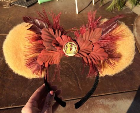 Lion King Mickey Ears, Micky Ears, King Mickey, Painted Feathers, Diy Disney Ears, Disney Ears Headband, Diy Mickey Ears, Disney Mouse Ears, Mickey Mouse Ears Headband