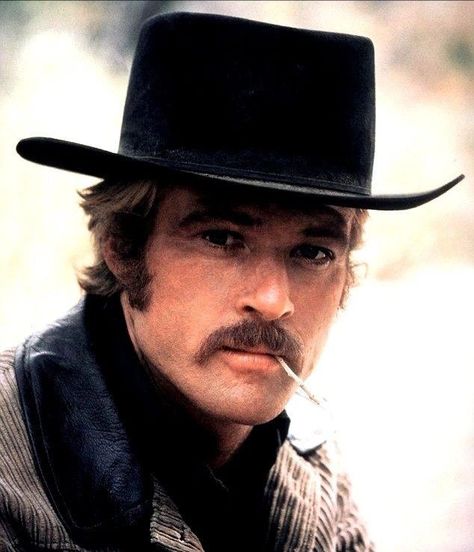 Jean Francois L'Homme on Instagram: “Robert Redford as the Sundance Kid in Butch Cassidy and the Sundance Kid of 1968 #robertredford #cool #noreplacement #hollywood…” Robert Redford Movies, Sundance Kid, Hole In The Wall, Paul Newman, Robert Redford, Famous Faces, Classic Movies, American Actors, Classic Hollywood