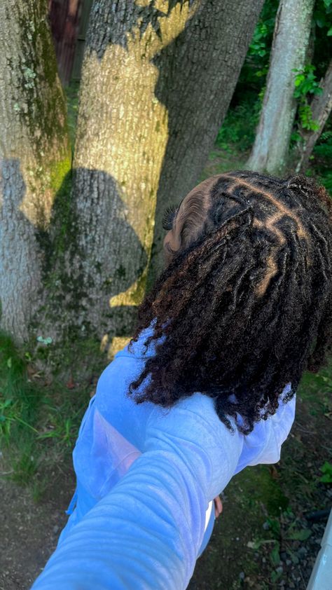 Locs That Look Natural, Loca Black Women, Fluffy Starter Locs, Pigtail Hairstyles Locs, Natural Butterfly Locs, Healthy Locs Aesthetic, Locs On Girls Real Hair, Natural Locs On Black Women, Locs On Mixed Women