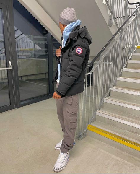 Canada Goose Mens Outfit, Canada Goose Outfit, Canada Goose Mens, Profile Photo, Profile Pictures, Fitness Inspo, Canada Goose, Canada Goose Jackets, Profile Picture