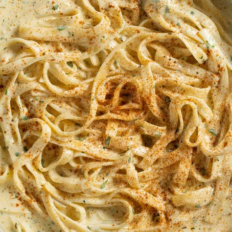 Cajun Alfredo Sauce Easy Cajun Alfredo Sauce, Cajun Fettucini Alfredo Recipe, Easy Creamy Cajun Pasta Sauce, How To Make Cajun Alfredo Sauce, Creamy Cajun Alfredo Pasta, Cajun Chicken Alfredo, Crawfish Recipes, Alfredo Sauce Recipe Homemade, Homemade Cajun Seasoning