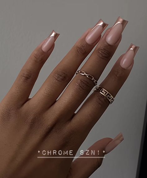 Square Natural Nail Designs, Elegant Nails Black Woman, Nails Corporate, Classy Nails Black Women, Elegant Nail Designs Classy Beautiful, Nails For Brown Skin Tone, Nail Inspo Black Women, Classy Elegant Nails, Nails For Black Women