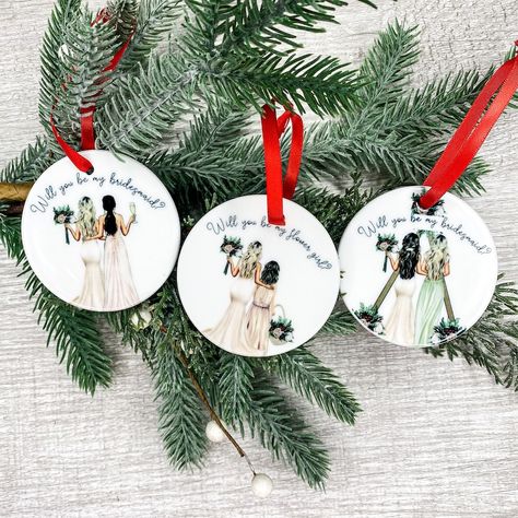 Bridesmaid Proposal Ornament Will You Be My Bridesmaid Gift - Etsy Boho Bridesmaid Gift, Ornament Flower, Will You Be My Bridesmaid Gifts, Floral Wreath Design, Ornament Diy, Custom Christmas Gifts, Bridesmaid Gift Boxes, Bridesmaid Box, Proposal Box