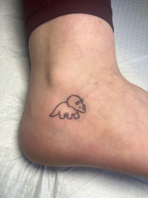 Mini Triceratops Tattoo, Lil Dinosaur Tattoo, Dinosaur Tattoos For Women Small, Tiny Triceratops Tattoo, Cartoon Triceratops Tattoo, Brachiosaurus Tattoo Cute, Simple Triceratops Tattoo, Tiny Trex Dino Tattoo, Micro Dinosaur Tattoo