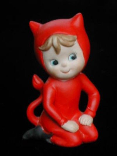 Vintage Kitsch Art, Halloween Devil Costume, Halloween Figures, Devil Costume, Kewpie Dolls, Weird Art, Old Toys, Vintage Halloween, Art Toy