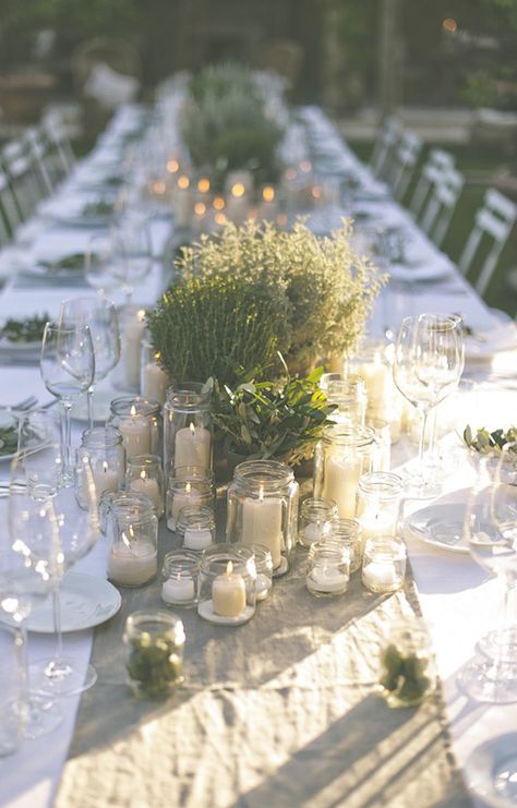 Tuscan tablescaping with herbs and candles galore! (Divine Day Photography) Outdoor Dinner Party, Rustic Wedding Decorations, Tafel Decor, Tuscan Wedding, Outdoor Dinner, Italian Garden, Wedding Table Decorations, Long Table, Garden Parties