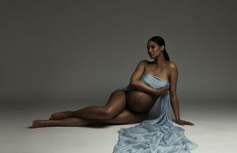 Maternity Photography Nyc, Lola Melani, Maternity Silhouette, Maternity Studio Photoshoot, Maternity Photography Studio, Maternity Photography Poses Pregnancy Pics, Maternity Photoshoot Outfits, Maternity Studio, Beautiful Pregnancy