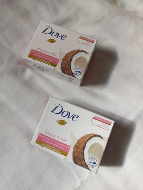 Dove bar soap Dove Body Soap, Dove Soap Bar Aesthetic, Dove Bar Soap Aesthetic, Dove Aesthetic Products, Dove Soap Aesthetic, Bar Soap Aesthetic, Dove Soap Bar, Soap Dove, Soap Aesthetic