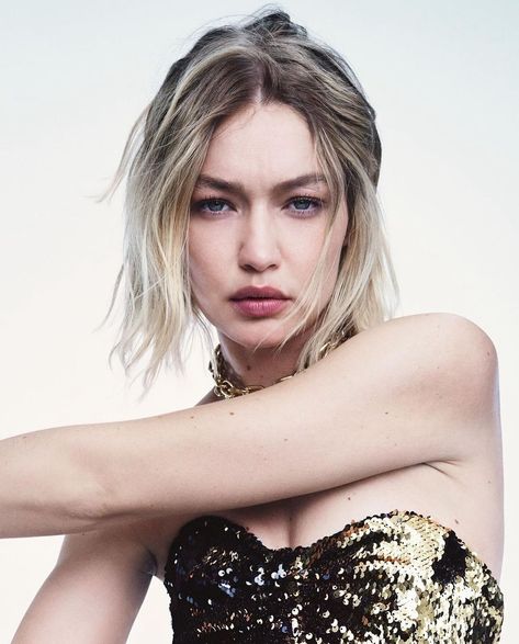 Gigi Hadid Aesthetic, Gigi Hadid Photoshoot, Gigi Hadid Beauty, Bella Gigi, Alexandra Breckenridge, U God, Bella Gigi Hadid, Hadid Sisters, Vogue Australia