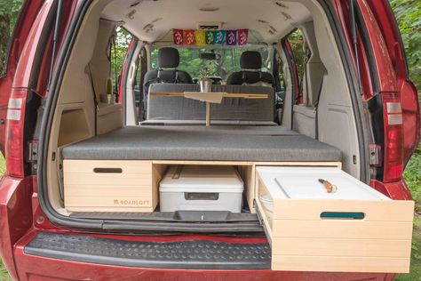 Turn your Minivan Into a Camper With the Conversion kit – Roadloft Kangoo Van Conversion, Mini Van Camper Conversion, Dodge Caravan Camper Conversion, Grand Caravan Camper, Mini Van Conversion, Suv Camper Conversion, Mini Van Camper, Minivan Conversion, Car Conversion