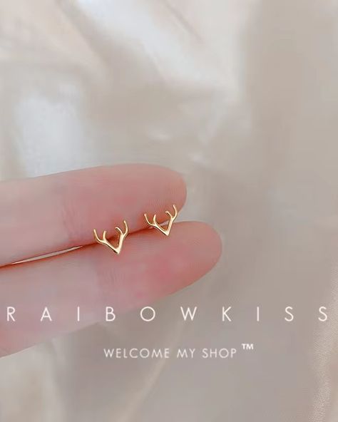 Top On Sale Product Recommendations!;silver-plate Gold Color Mini Small Butterfly Heart Stud Earring For Women Cartilage Helix Tragus Ear Piercing Jewelry Gift;Original price: PKR 432.19;Now price: PKR 432.19;Click&Buy: https://s.click.aliexpress.com/e/_m0vS7p2 Ear Piercing Jewelry, Ear Piercings Tragus, Small Butterfly, Butterfly Heart, Tragus Piercing, Earring For Women, Product Recommendations, Ear Piercing, Bridal Gold Jewellery