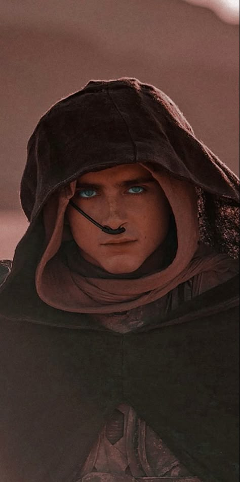 Paul Atreides Part 2, Dune Part 2 Movie Poster, Timothee Chalamet Dune Part 2, Dune 2 Paul Atreides, Dune 2 Poster, Paul Atreides Dune Part 2, Dune Blue Eyes, Dune Lockscreen, Dune 2 Aesthetic