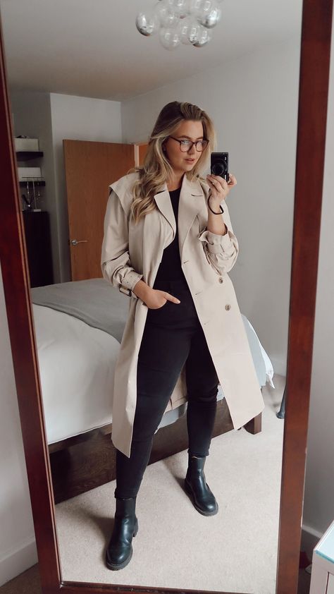 molliecampsie on Instagram: OUTFIT ROULETTE but make it UK 18 // Autumn 2020 haul with @hm - sizes and outfits linked in bio ——————————————#outfitroulette #reels… Mollie Campsie Outfits, Mollie Campsie, Dressed To The Nines, Trench Coat, Work Wear, Autumn Fashion, Casual Outfits, Style Inspiration, My Style