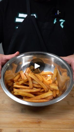 4.1M views · 536K reactions | French fry method 
ingredients
- russet potatoes 
- 1 tsp baking soda 
- Salt to taste | Alex Mejia | big.eats.world · Original audio Russet Potato Recipes, Veggie Side Dish Recipes, Crispy Fries, Making French Fries, French Fried Potatoes, French Fries Recipe, Homemade French Fries, Air Fried Food, Potato Recipes Side Dishes