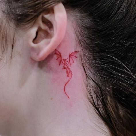 Red Dragon Behind Ear Tattoo, Tiny Dragon Tattoo Behind Ear, Small Dragon Tattoo Ankle, Ear Tattoo Dragon, Tattoo Dragon Hotd, Origami Dragon Tattoo, Tiny Dragon Tattoo For Women, House Of Dragon Tattoo, Dragon Ear Tattoo