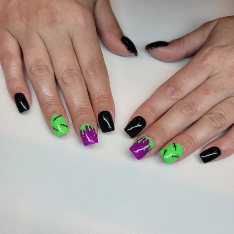 How To Do Drip Nail Art, Halloween Nails Green Purple Orange Black, Green Purple And Black Nails, Black Green And Purple Halloween Nails, Black Purple And Green Nails, Halloween Nails Green And Black, Orange Black Purple Green Halloween Nails, Black Purple Green Nails, Purple Green And Black Nails