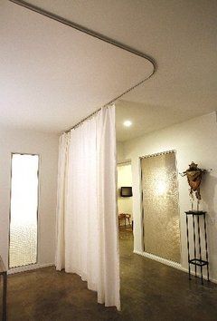 Fabric room divder Curved Curtain, Curved Ceiling, Kitchen Open Concept, Room Divider Headboard, Temporary Room Dividers, Office Room Dividers, Room Divider Shelves, Metal Room Divider, Room Divider Bookcase