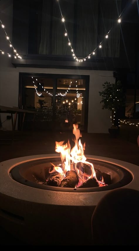 Fire Pit Aesthetic, Fire Pit Night, Foto Insta, Passport Pictures, Vintage Paper Background, Birthday Wallpaper, Science Notes, Driving Photography, Winter Set