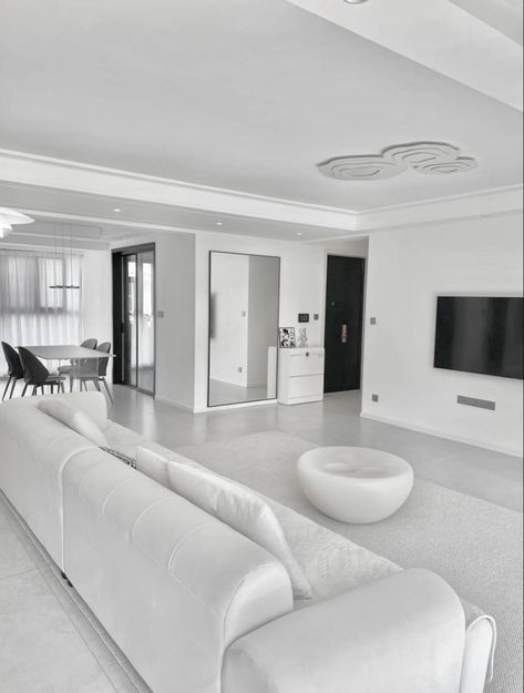 White House Interior, Modern Home Decor Ideas, White Apartment, Latest Living Room Designs, White Interior Design, House Construction Plan, Dream House Rooms, White Living, Beautiful Interior Design