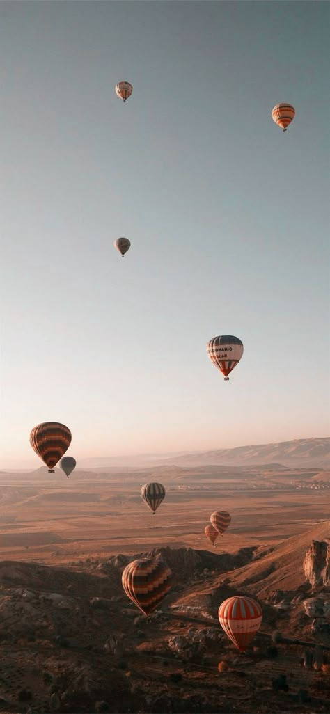 Capadocia Turkey Wallpaper, Cappadocia Turkey Wallpaper, Capadocia Aesthetic, Cappadocia Wallpaper, Amazing Lockscreen, Cappadocia Turkey Aesthetic, View Aesthetic Wallpaper, Lockscreen Aesthetic Iphone Wallpapers Vintage, Iphone Wallpaper Travel