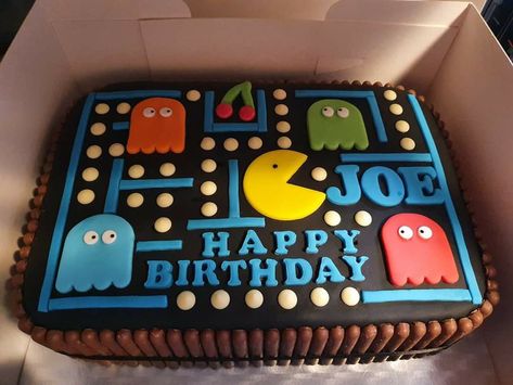 Arcade Birthday Party Cake, Pacman Birthday Cake, Pac Man Cake Ideas, Arcade Birthday Cake, Board Game Birthday Cake, Pac Man Birthday Party, Arcade Cake, Pacman Birthday, Pac Man Cake