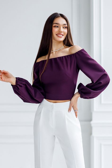 Bordeaux Off-The-Shoulder Puff-Sleeve Top - Sophisticated and Casual Summer Outfits Black Women, Black Women Business Attire, Women Business Attire, Fall Festival Outfit, Off Shoulder Puff Sleeve, Outfit Shein, Dress Italian, Italian Summer Outfits, Outfits Black Women