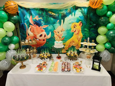 Lion King Treat Table, Lion King Treats, Lion King Party Decorations, Lion King Birthday Party Ideas, 1st Birthday Signs, Lion King 1, Lion King Party, Lion King Baby Shower, Lion Birthday