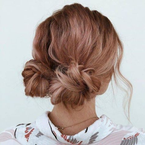 Hair Plait, Plait Styles, Updo Easy, Hairstyles Anime, Easy Work Hairstyles, Hairstyles School, Dunner Wordend Haar, Anime Hairstyles, Office Hairstyles