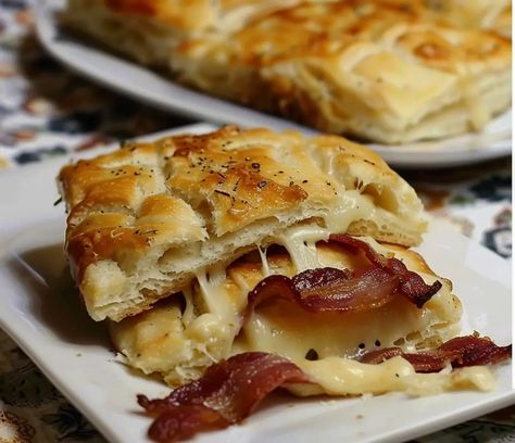 Stuffed Bacon and Cheese Biscuits Stuffed Bacon And Cheese Biscuits, Bacon And Cheese Biscuits, Welsh Cakes, Bacon And Cheese, Cheese Biscuits, Leftovers Recipes, Bacon Recipes, Bacon Cheese, Simple Recipe