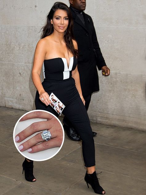 13. Kim Kardashian via @WhoWhatWear Kim K Wedding Ring, Engagement Rings Kim Kardashian, Kim Kardashian Diamond Earrings, Kim Kardashian Silver Jewelry, My Diamond Earing Kim Kardashian, Most Expensive Ring, Most Expensive Engagement Ring, Celebrity Wedding Rings, Expensive Engagement Rings