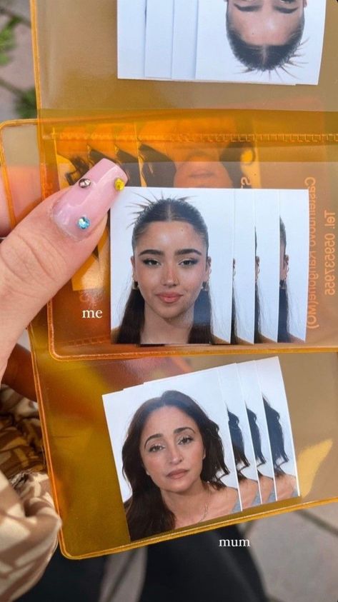 Drivers Licence Makeup, License Id Picture Makeup, Passport Makeup Look, License Photo Makeup, Drivers Licence Photo, Passport Photo Aesthetic, Driver License Picture, Yasmine Barbieri, Licence Photo