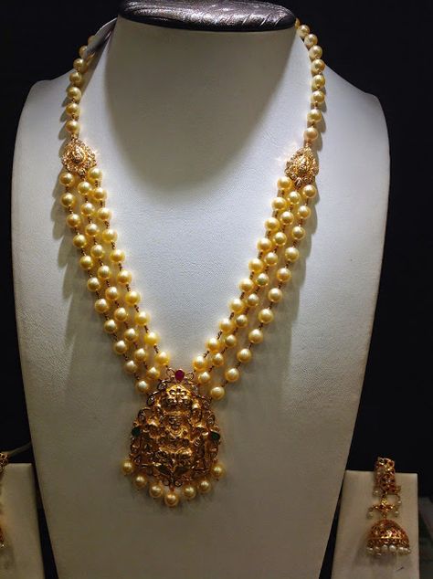 premraj shantilal Perals Haram, Pearl Haram, Gold Pearl Jewelry, Mala Jewelry, Neck Pieces Jewelry, Antique Jewellery Designs, Pearl Necklace Designs, Beaded Necklace Designs, Pearl Jewelry Wedding